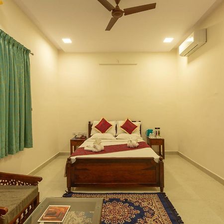 Kstdc Hotel Mayura Adilshahi Bijapur 外观 照片