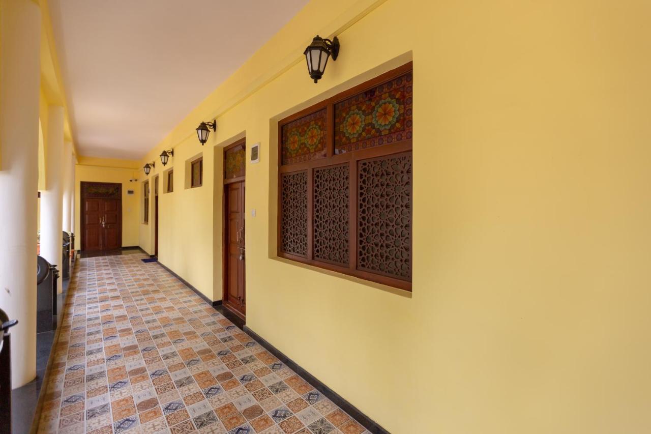 Kstdc Hotel Mayura Adilshahi Bijapur 外观 照片